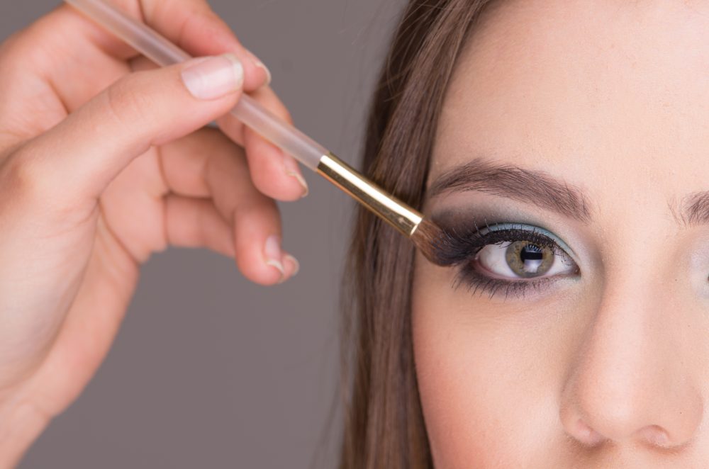 3 Reasons To Have Your Makeup Professionally Done